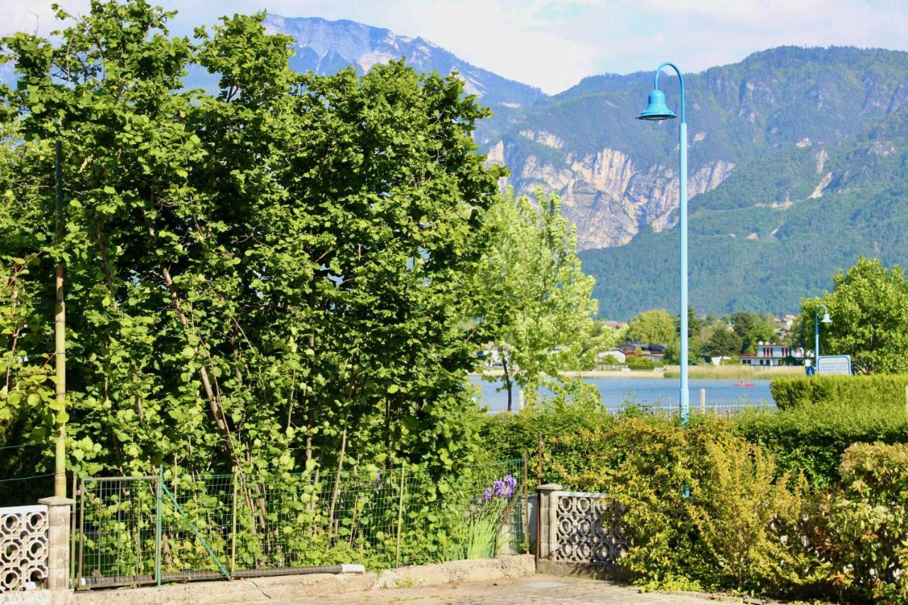 Appartamento Al Sole Calceranica Al Lago Ospitar Extérieur photo